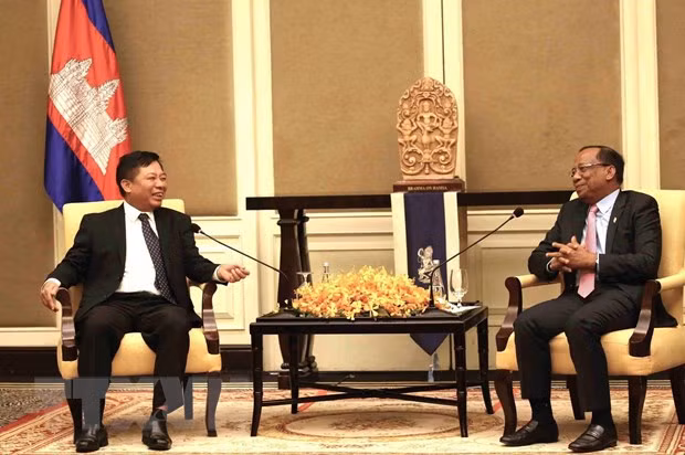 越柬携手推动两国共同发展进步 ảnh 1