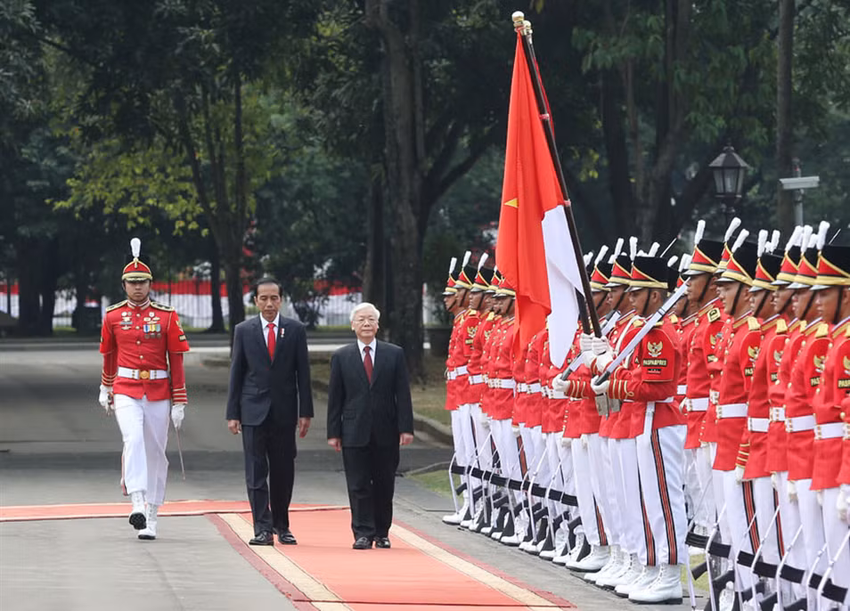 阮富仲总书记与印尼总统佐科·维多多举行会谈 ảnh 1 阮富仲总书记与印尼总统佐科·维多多举行会谈 ảnh 1