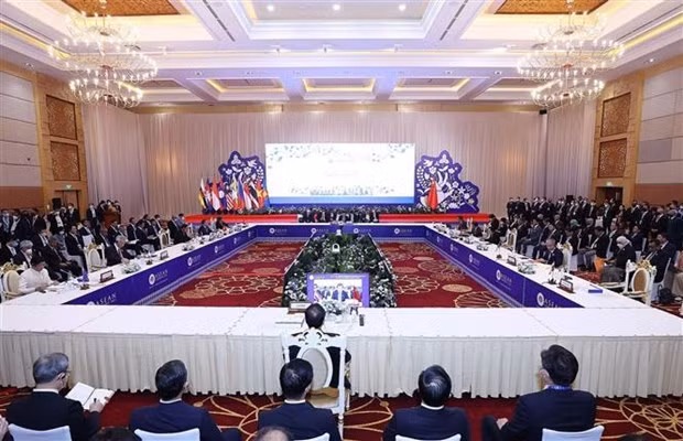 外交部例行记者会:推动东盟与中国全面战略伙伴关系发展 ảnh 1 外交部例行记者会:推动东盟与中国全面战略伙伴关系发展 ảnh 1