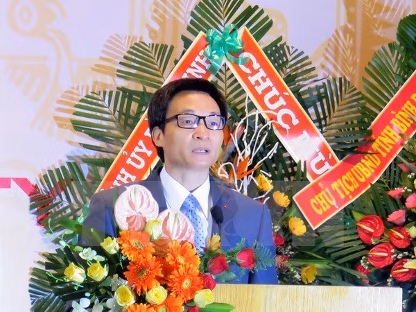 越南政府副总理武德儋出席“基础科学与社会”国际研讨会开幕式 ảnh 1 越南政府副总理武德儋出席“基础科学与社会”国际研讨会开幕式 ảnh 1