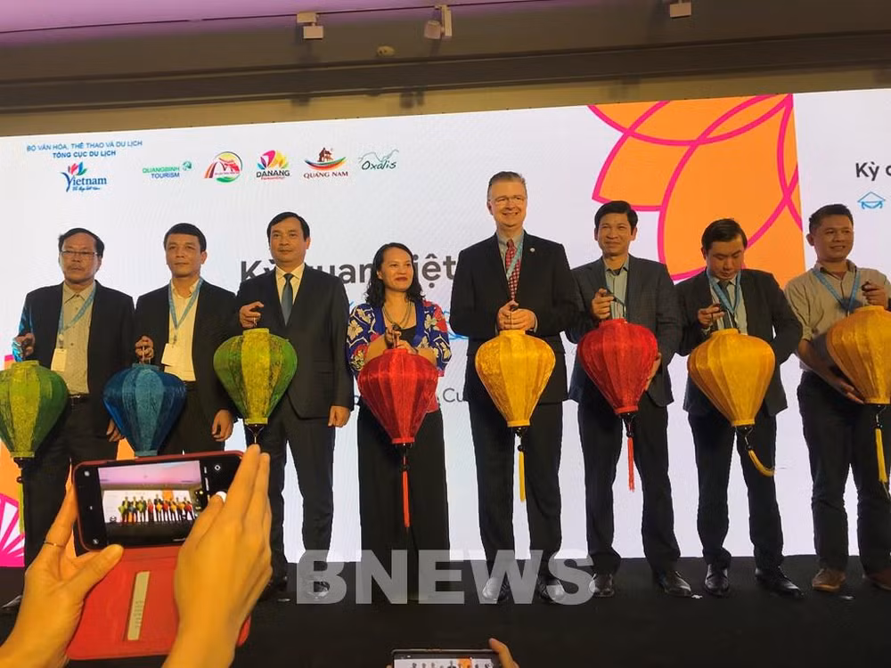 “越南奇观”在线展会正式亮相 ảnh 1 “越南奇观”在线展会正式亮相 ảnh 1