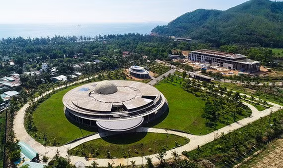 越南首个科学探索旅程亮相平定省 ảnh 1