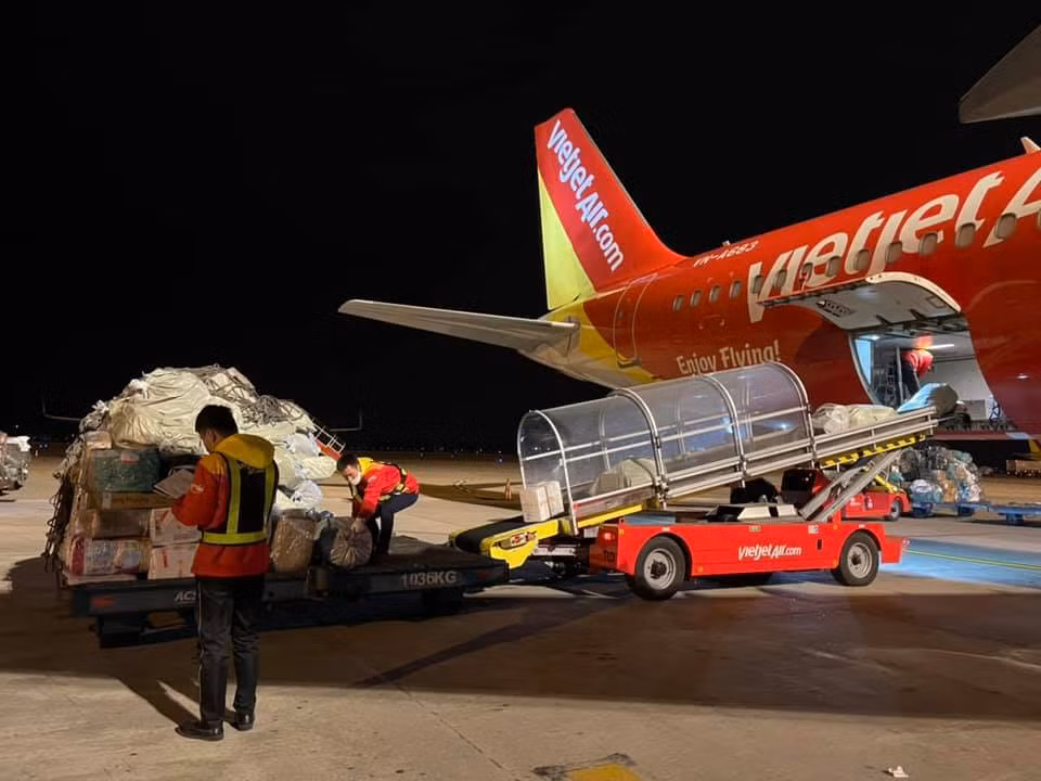 越捷航空获得2020年度最佳货运航空奖 ảnh 3 越捷航空获得2020年度最佳货运航空奖 ảnh 3