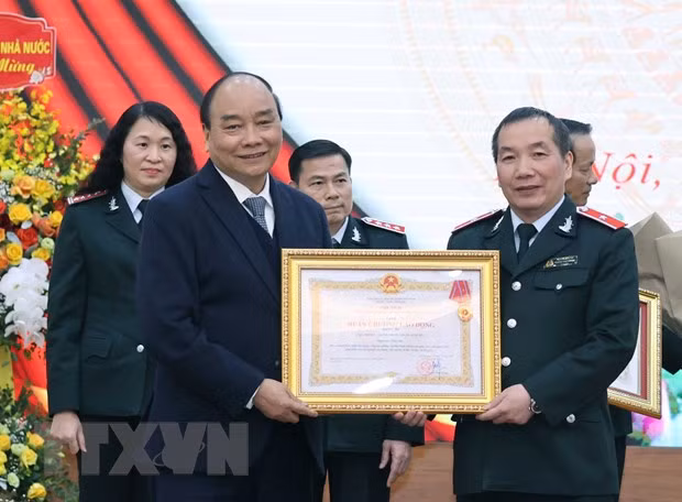 阮春福总理：监察总署的地位与威望不断提升 ảnh 2