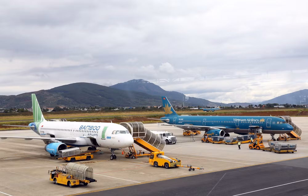 越南航空局颁发加强新冠肺炎疫情防控措施的紧急通知 ảnh 1