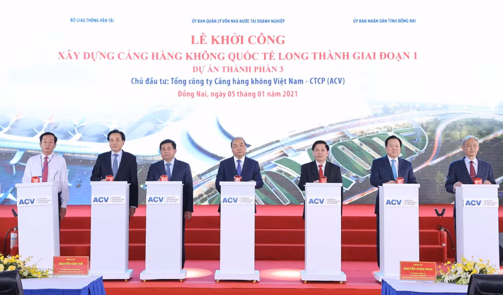 阮春福:隆城机场将为一个发展壮大的越南作出贡献 ảnh 3 阮春福:隆城机场将为一个发展壮大的越南作出贡献 ảnh 3