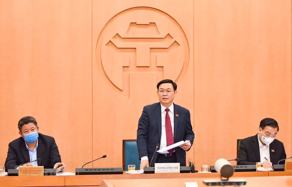 河内市委书记王廷惠:必须更迅速、更严厉地防控新冠肺炎疫情 ảnh 1 河内市委书记王廷惠:必须更迅速、更严厉地防控新冠肺炎疫情 ảnh 1