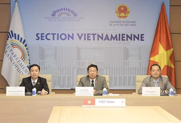 越南出席法语国家议会联盟大会 ảnh 1