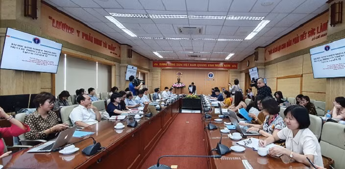 政府副总理武德儋主持召开新形势下全国新冠肺炎疫情防控工作视频会议 ảnh 2 政府副总理武德儋主持召开新形势下全国新冠肺炎疫情防控工作视频会议 ảnh 2