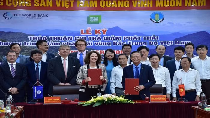 越南与世行签署中部以北地区减排量购买协议 ảnh 1