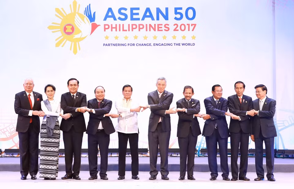 越南为第30届东盟峰会成功召开作出积极贡献 ảnh 1