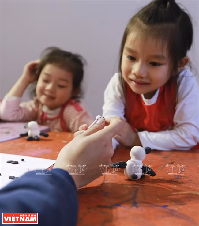 儿童自由创作的捣蛋画室 ảnh 5 儿童自由创作的捣蛋画室 ảnh 5