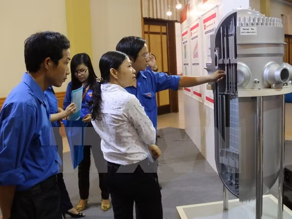 核电发展研讨会和展览会在宁顺省举行 ảnh 1 核电发展研讨会和展览会在宁顺省举行 ảnh 1