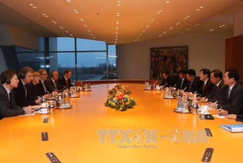 越南国家主席张晋创同德国总理安格拉·默克尔举行会谈 ảnh 2 越南国家主席张晋创同德国总理安格拉·默克尔举行会谈 ảnh 2