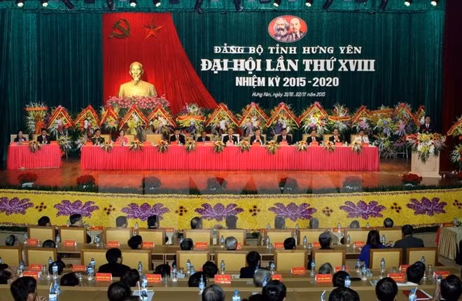 越共68党部2015—2020年任期代表大会已成功召开 ảnh 1