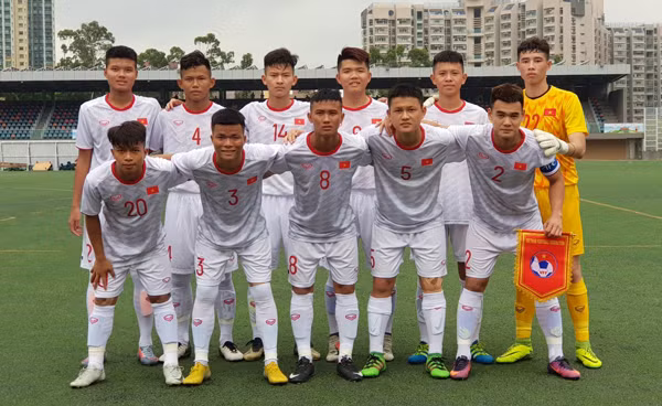 2019中国香港国际U18足球赛:越南队取得开门红 ảnh 1 2019中国香港国际U18足球赛:越南队取得开门红 ảnh 1