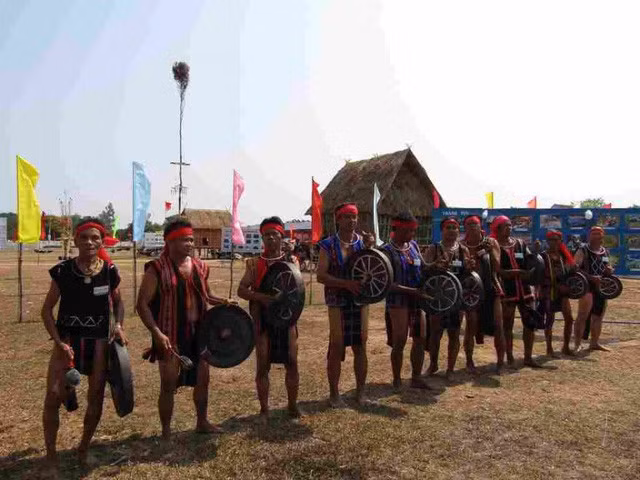 平定省山区少数民族文化体育节增进民族团结 ảnh 1