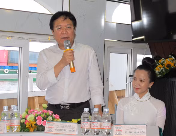 越南北中南三部民间艺术活动在胡志明市举行 ảnh 1 越南北中南三部民间艺术活动在胡志明市举行 ảnh 1