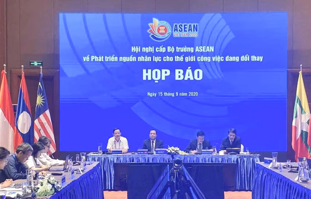 促进东盟人力资源开发合作 ảnh 1 促进东盟人力资源开发合作 ảnh 1
