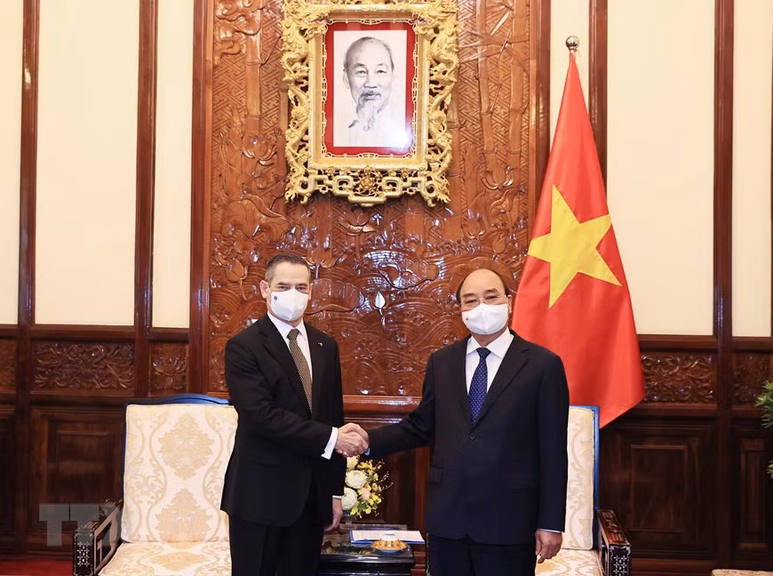 智利驻越南大使对越南传统春节的文化之美表示印象深刻 ảnh 2 智利驻越南大使对越南传统春节的文化之美表示印象深刻 ảnh 2