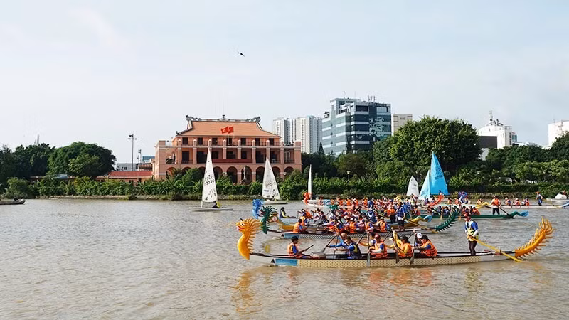 胡志明市挖掘水路旅游潜力 ảnh 2