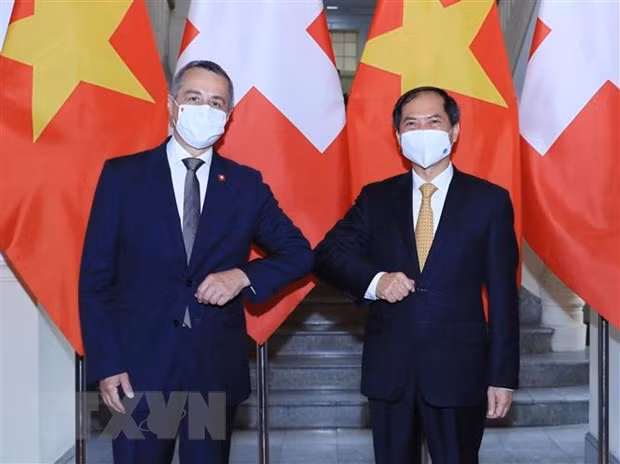 进一步促进越南与瑞士友好关系 ảnh 1 进一步促进越南与瑞士友好关系 ảnh 1