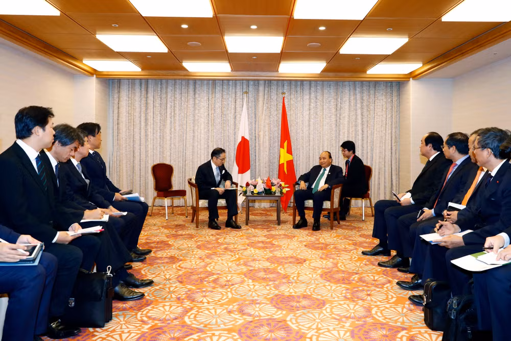 G20峰会：政府总理阮春福会见日本投资者 ảnh 1