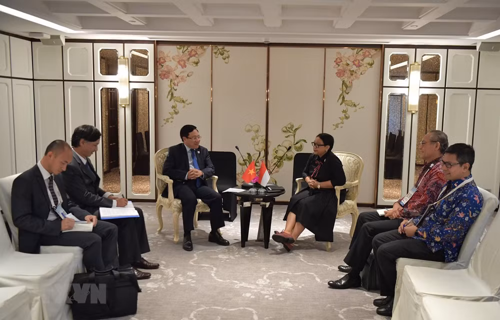 越南与印尼努力推进两国战略伙伴关系走向务实 ảnh 1 越南与印尼努力推进两国战略伙伴关系走向务实 ảnh 1