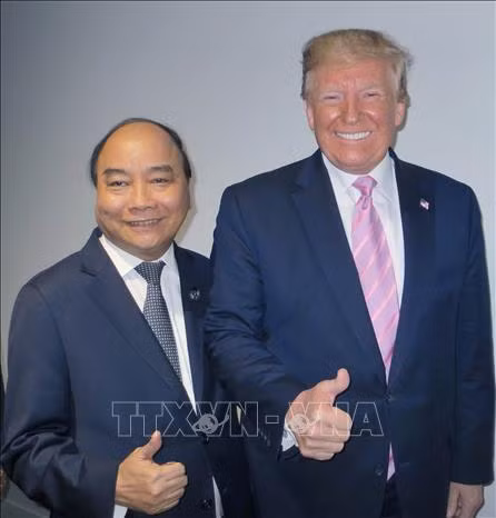 G20峰会:越南政府总理与参会各国领导人和国际组织领导会晤 ảnh 2 G20峰会:越南政府总理与参会各国领导人和国际组织领导会晤 ảnh 2