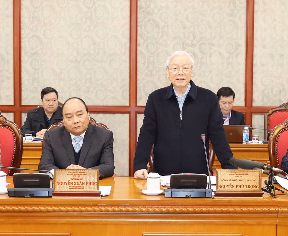 阮富仲：岘港市应出台引资和引才政策 特别注重引才工作 ảnh 2