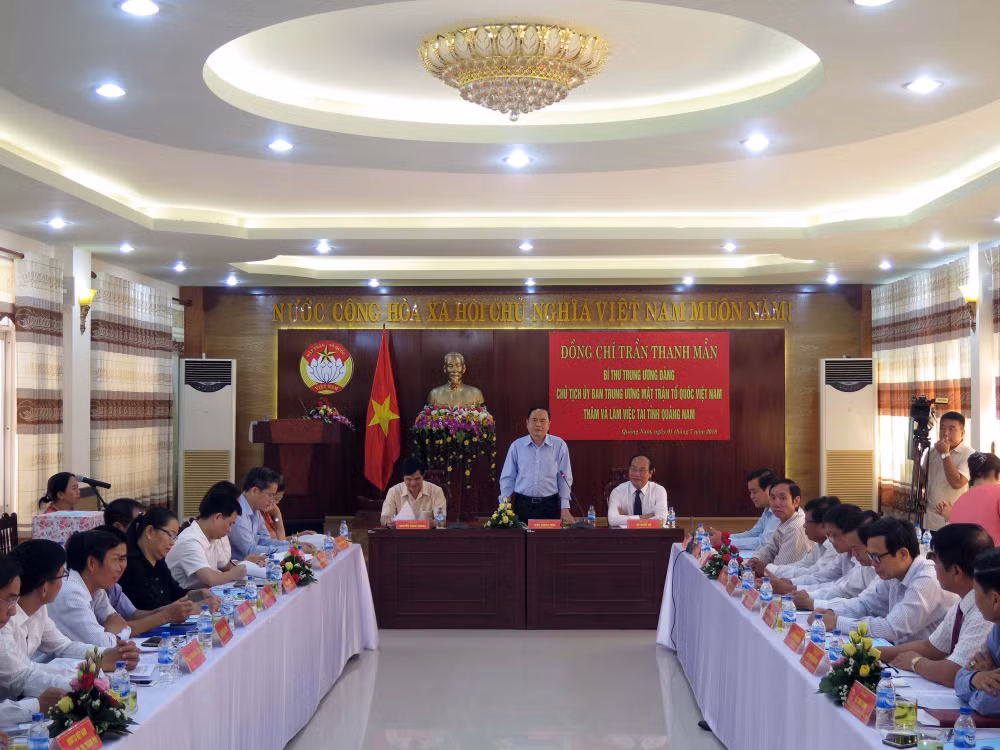 陈青敏:广南省祖国阵线须创新工作内容和方式 倾听民众的愿望和心声 ảnh 1 陈青敏:广南省祖国阵线须创新工作内容和方式 倾听民众的愿望和心声 ảnh 1