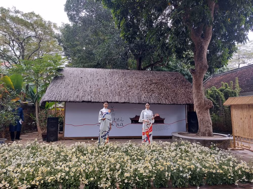 通过奥黛之美讲述出生地的故事 ảnh 1 通过奥黛之美讲述出生地的故事 ảnh 1