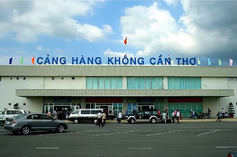 芹苴市在2024年春节期间重新开通多条国际航线 ảnh 1