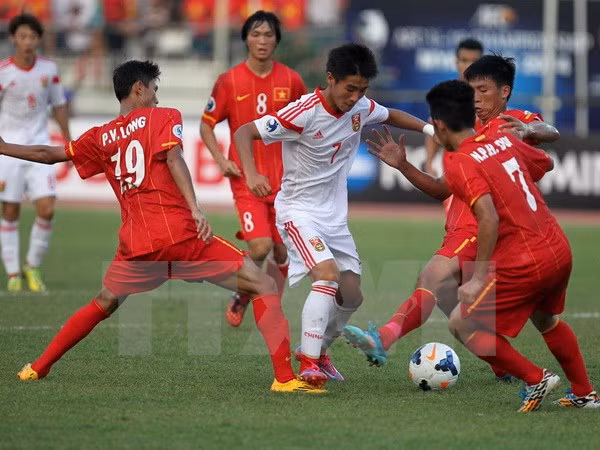 2015东南亚U19足球锦标:越南队取得首胜 ảnh 1 2015东南亚U19足球锦标:越南队取得首胜 ảnh 1