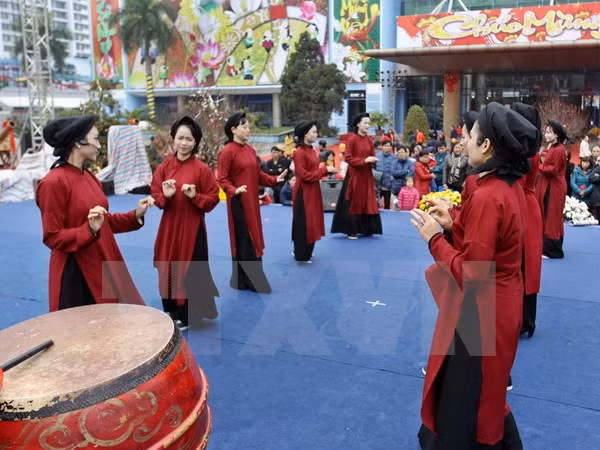 富寿省努力尽早把春曲删从《急需保护名录》中删除 ảnh 1 富寿省努力尽早把春曲删从《急需保护名录》中删除 ảnh 1