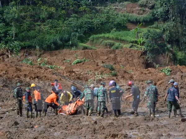 亚洲多国暴雨洪水形势复杂多变 ảnh 1 亚洲多国暴雨洪水形势复杂多变 ảnh 1