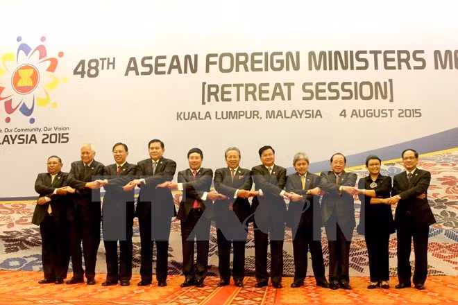 第48届东盟外长会议联合公报聚焦东海问题 ảnh 1