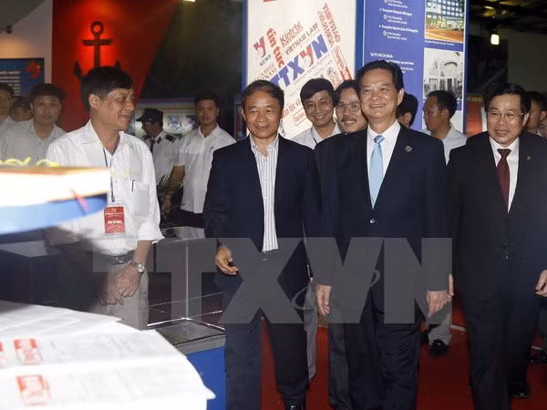 越南70周年经济社会成就展展出一个面貌日新月异的越南 ảnh 3 越南70周年经济社会成就展展出一个面貌日新月异的越南 ảnh 3