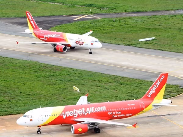 越捷航空公司推出零票价起优惠活动响应秋天网上购物日 ảnh 1 越捷航空公司推出零票价起优惠活动响应秋天网上购物日 ảnh 1