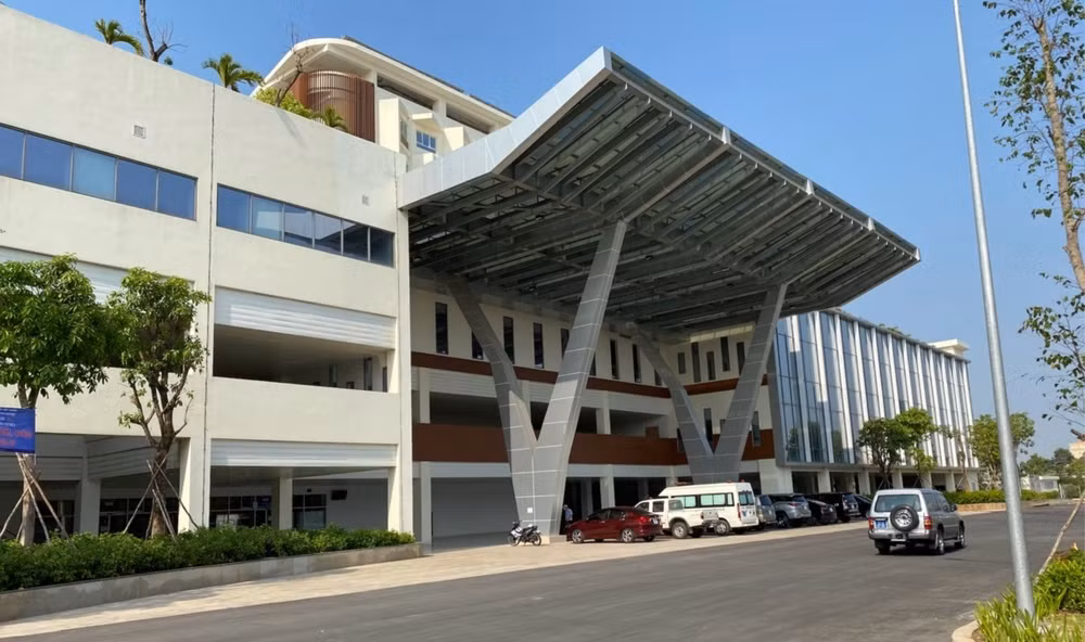 胡志明市紧急启用床位数1000张的新冠肺炎康复中心 ảnh 1 胡志明市紧急启用床位数1000张的新冠肺炎康复中心 ảnh 1
