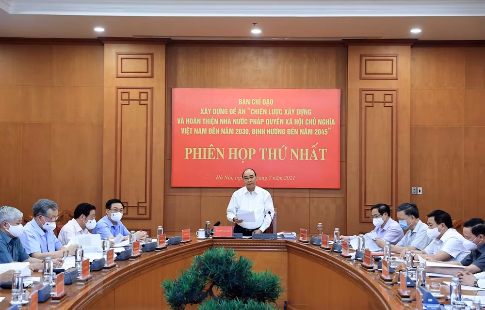 国家主席：促进法治国家建设 更好为民服务 ảnh 1