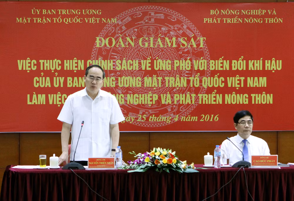 越南祖国阵线中央委员会主席阮善仁：节约水资源 应对气候变化 ảnh 1