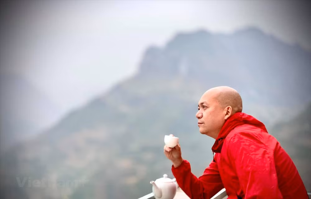 疫情中旅游从业人员为生活四处奔波 ảnh 1