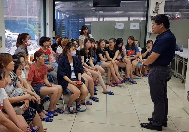 台湾桃园一工厂发生大火:尽早为160名越南劳工安排工作 ảnh 1 台湾桃园一工厂发生大火:尽早为160名越南劳工安排工作 ảnh 1
