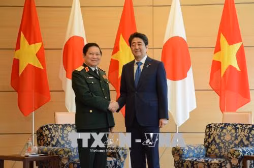越南国防部部长吴春历对日本进行工作访问 ảnh 1 越南国防部部长吴春历对日本进行工作访问 ảnh 1