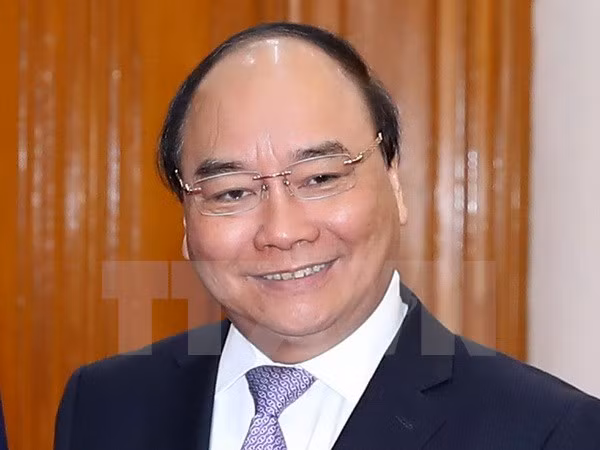 阮春福总理启程赴瑞士出席世界经济论坛2017年年会 ảnh 1 阮春福总理启程赴瑞士出席世界经济论坛2017年年会 ảnh 1