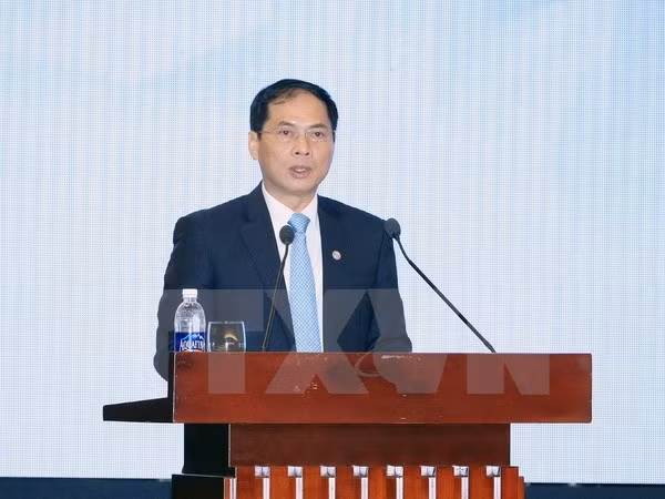 裴青山副外长：阮春福总理出席第47届世界经济论坛年会之旅取得许多重要成果 ảnh 1
