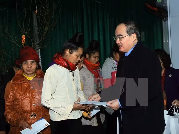 阮善仁赴山罗和和平两省开展春节走访慰问活动 ảnh 1