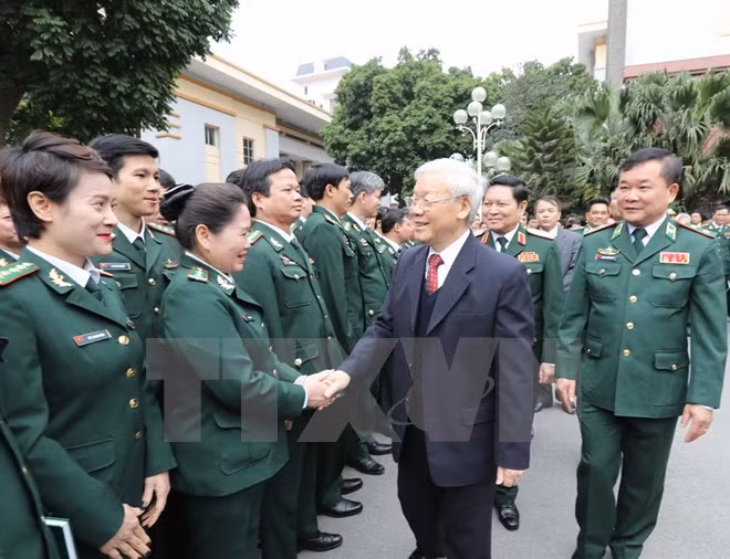 阮富仲总书记春节前看望慰问边防部队并致以新春祝福 ảnh 1