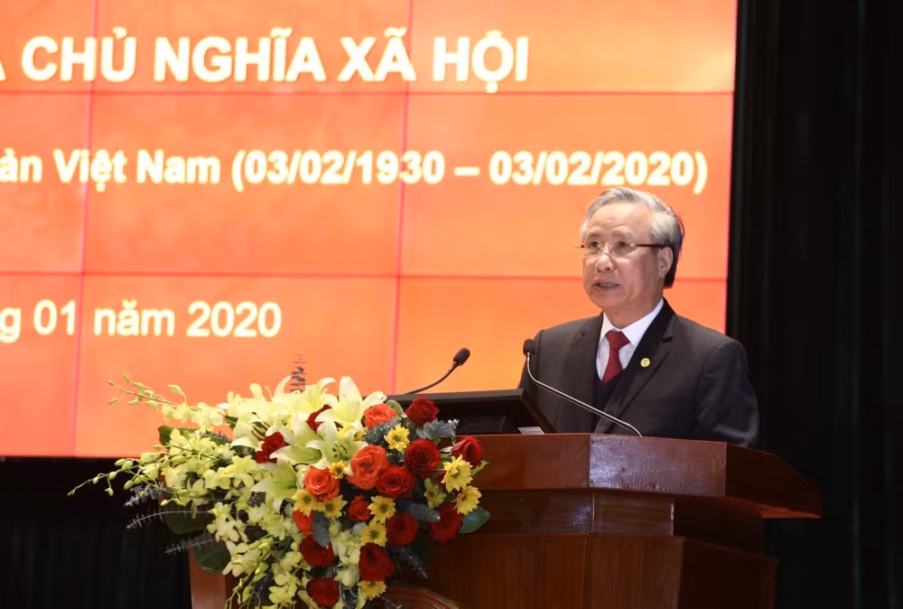 党建：越南共产党--智慧、本领与革新的研讨会在河内举行 ảnh 1